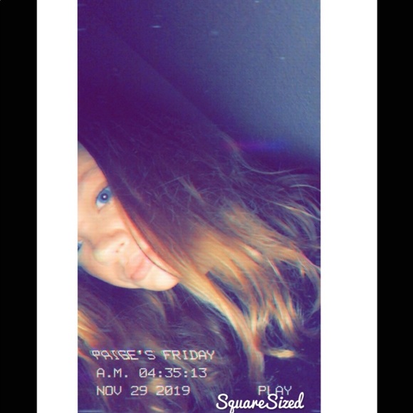 Meet your Posher, Paige - Picture 1 of 1